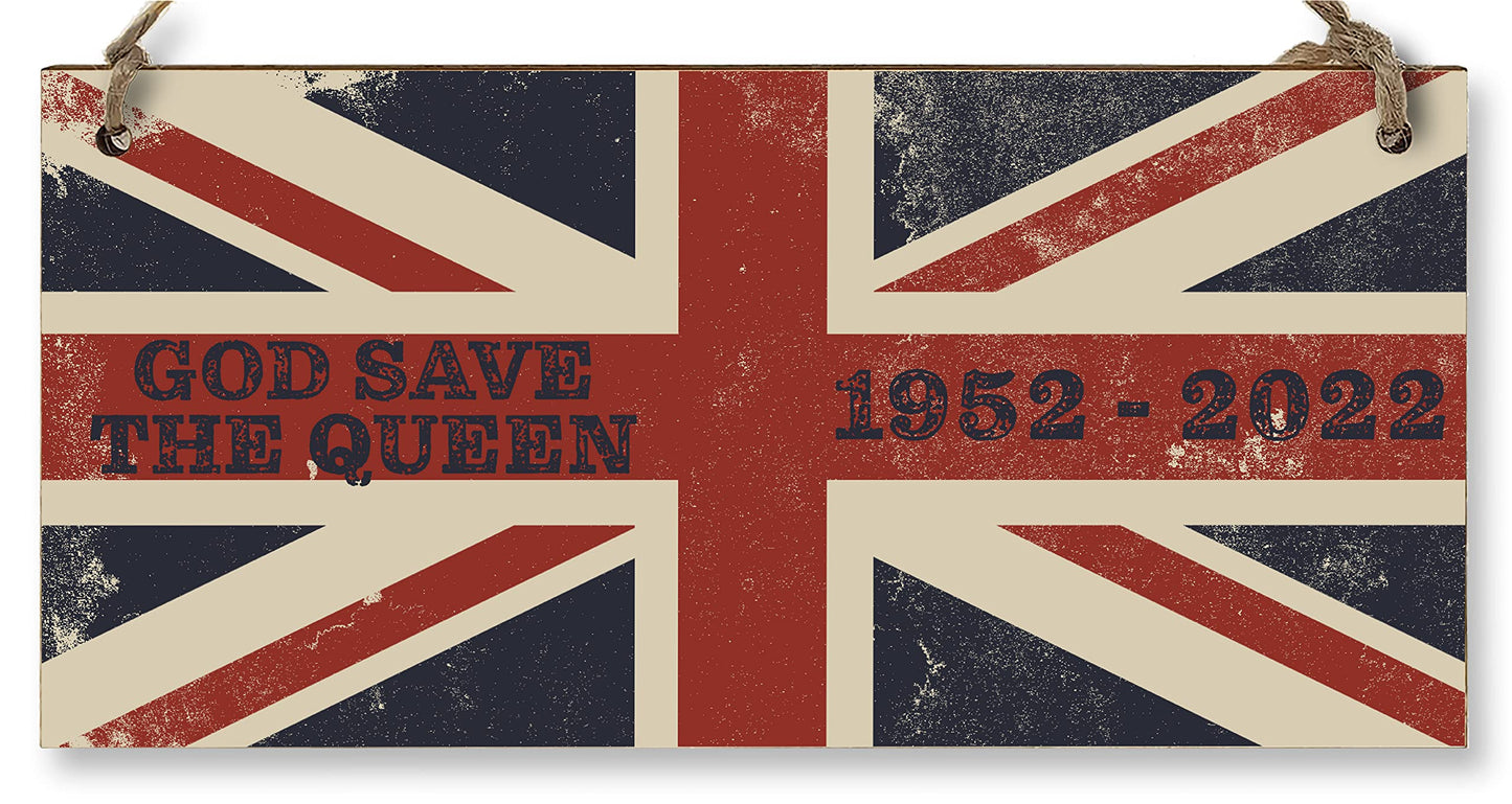 Handmade Wooden Hanging Wall Plaque Celebrate 70 Years Queen's Platinum Jubilee 2022 God Save The Queen Decorative Memorabilia Street Party