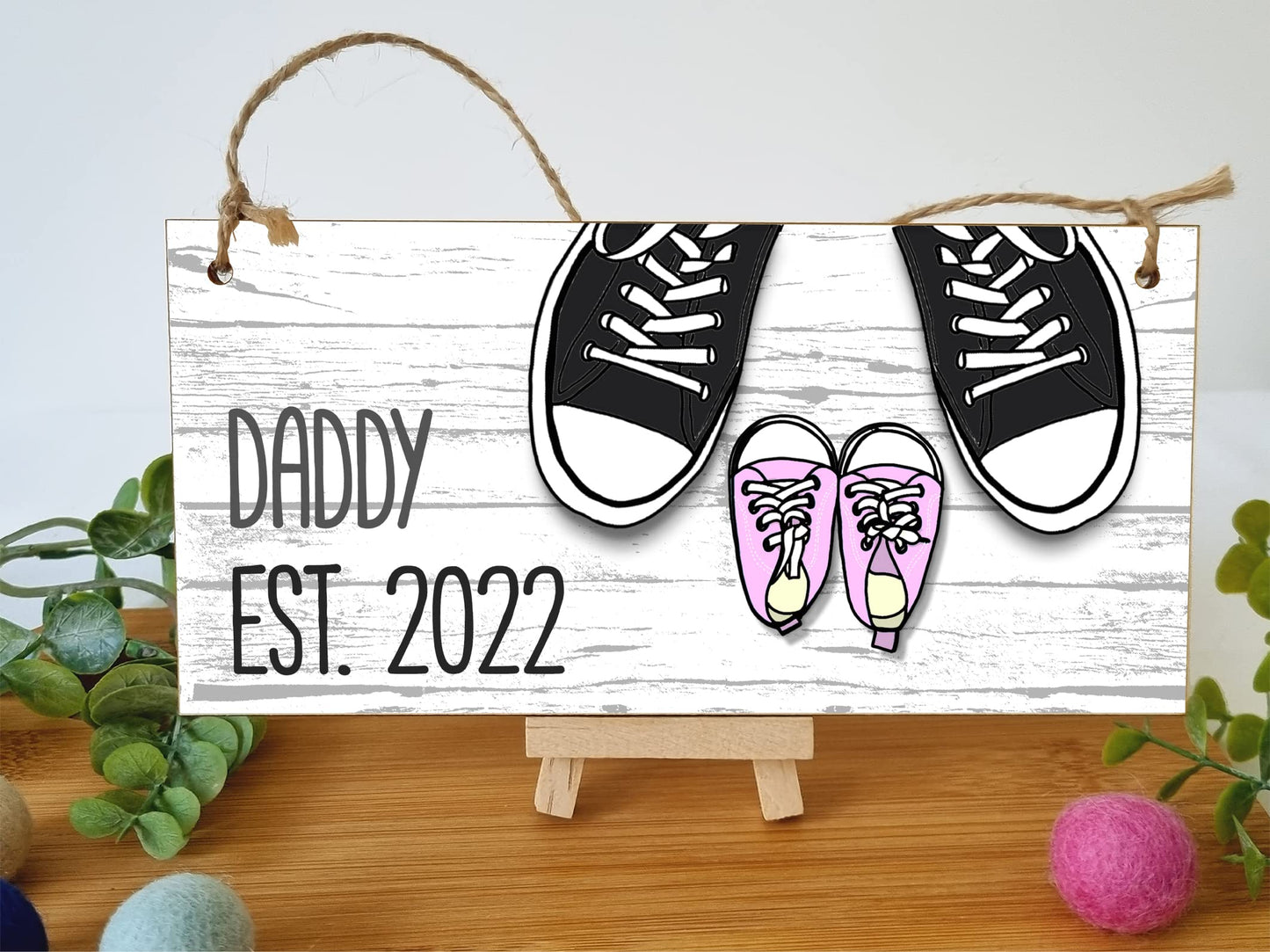 The Plum Penguin Handmade Wooden Hanging Wall Plaque Daddy Est 2022 Novelty Cute Sign New Dad from Baby 1st