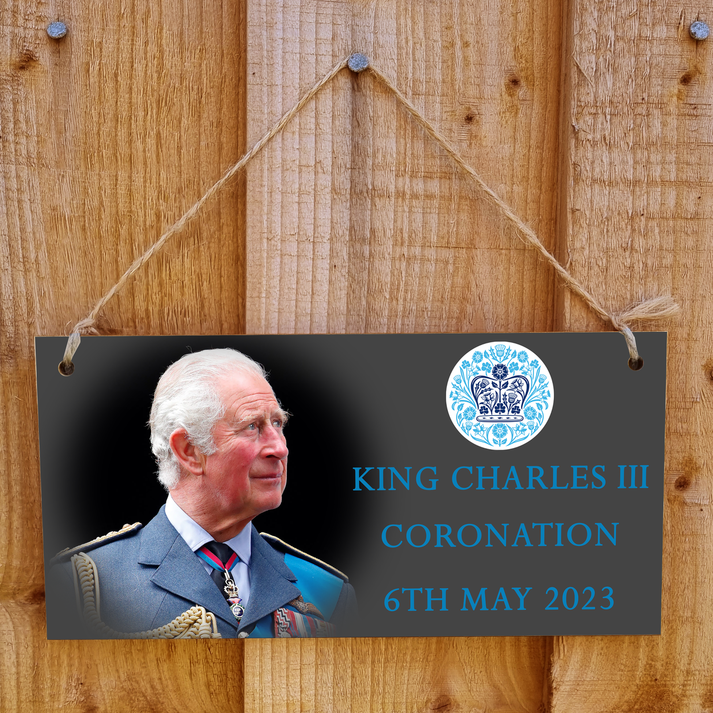 King Charles III Coronation Hanging Wooden Plaque 6th May 2023 Decorations Celebration Party Bunting Alternative Keepsake Royal Memorabilia