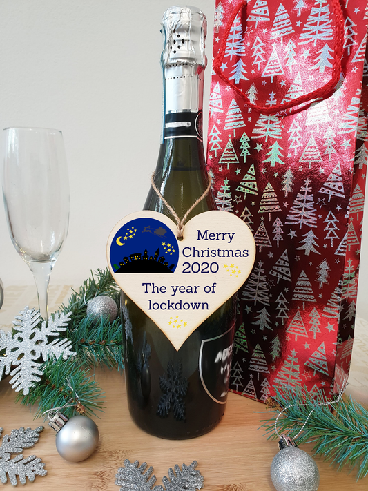 Handmade Wooden Hanging Heart Plaque Christmas Tree Bauble 2020 Year of Lockdown Family Celebration Winter Night Scene Snowglobe Design