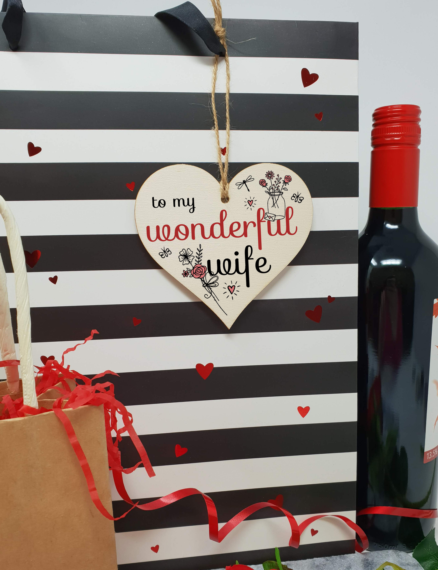 Handmade Wooden Hanging Heart Plaque Valentine's Gift to my Wonderful Wife for someone special husband and wife romantic keepsake pretty floral decoration