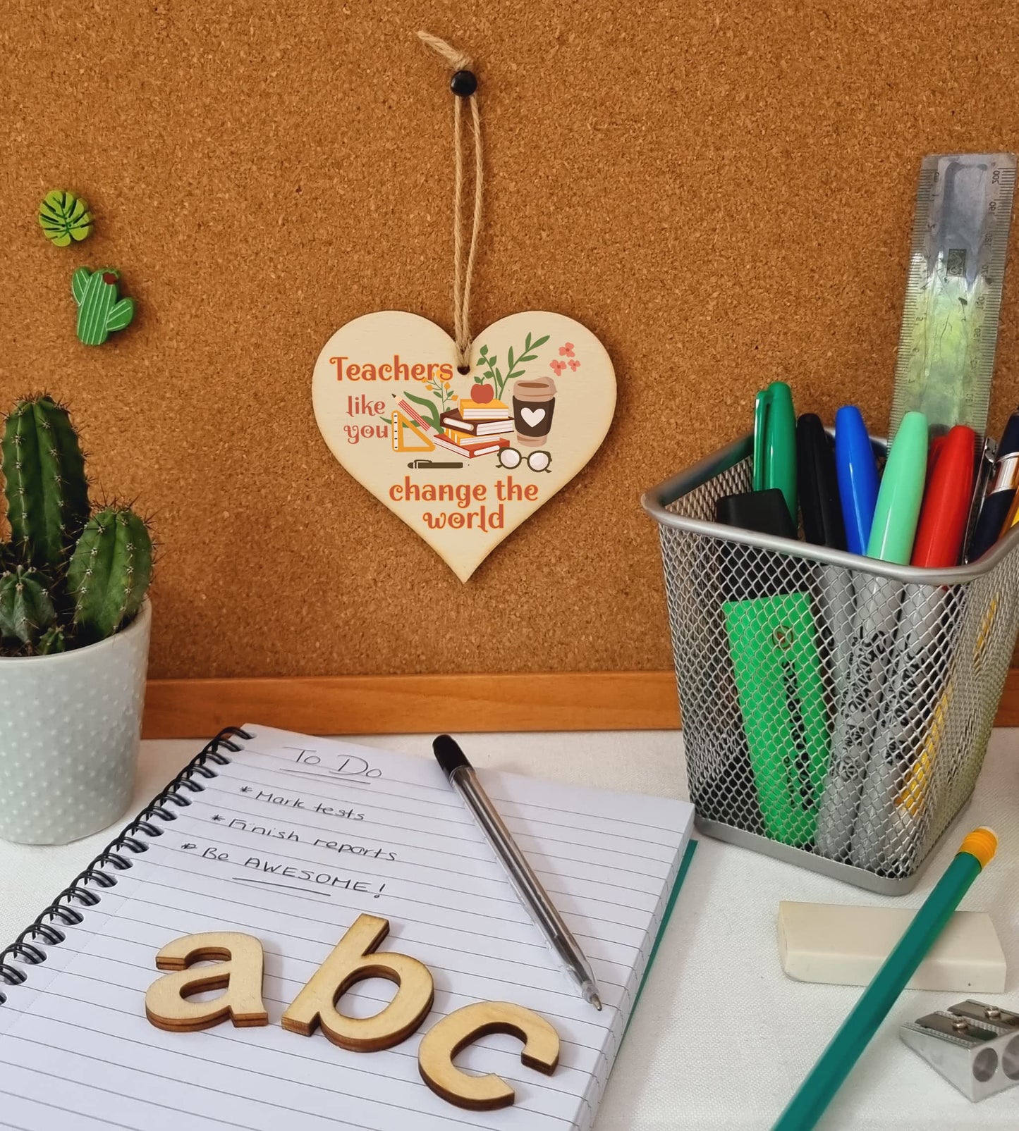 Teachers Change the World Thank You Hanging Heart Wooden Decoration End of Term Gift Card Alternative Teacher