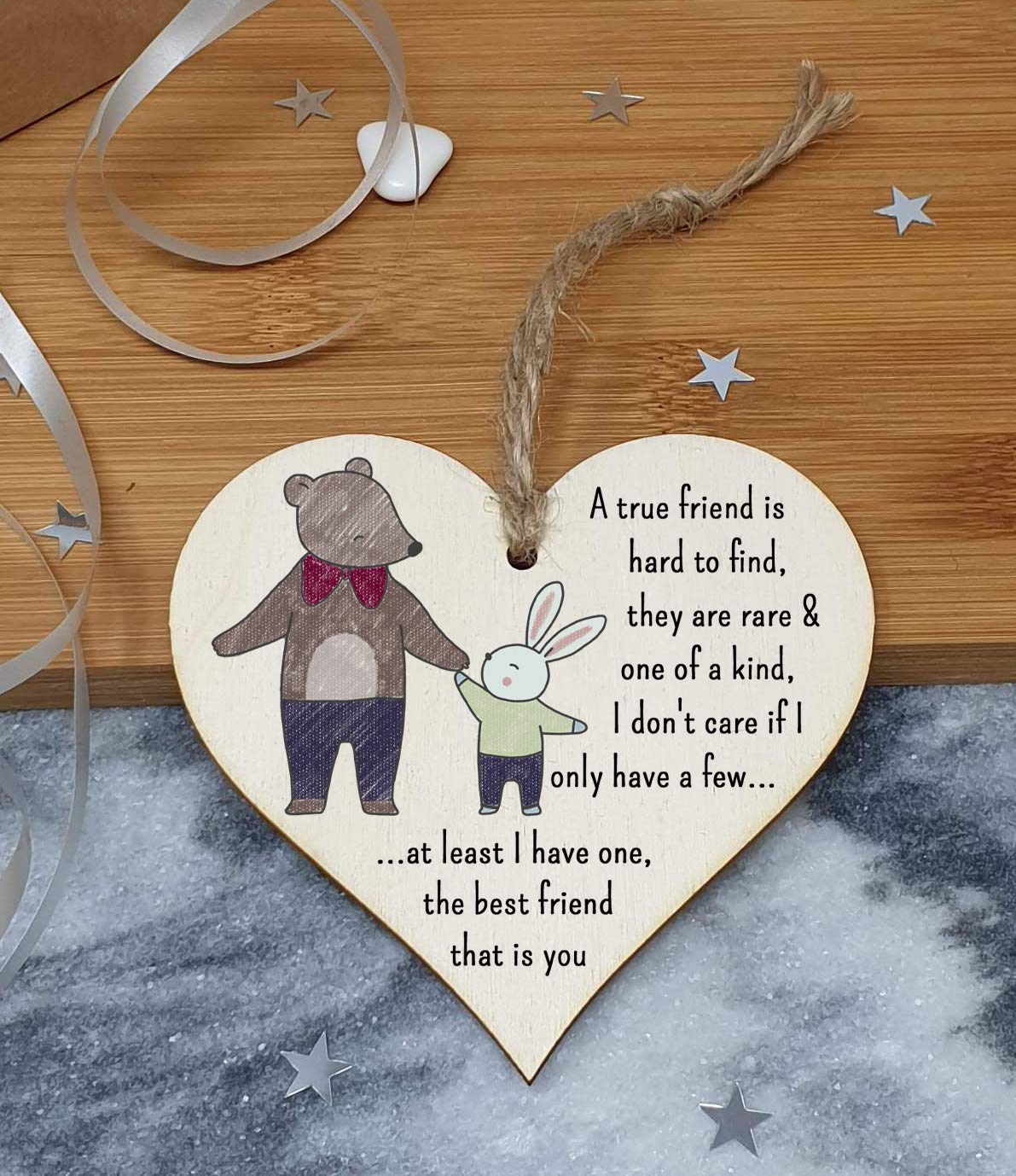 The Plum Penguin Handmade Wooden Hanging Heart Plaque Gift A true friend is hard to find best friend is you cute wall hanger card alternative for absent friends hand drawn design