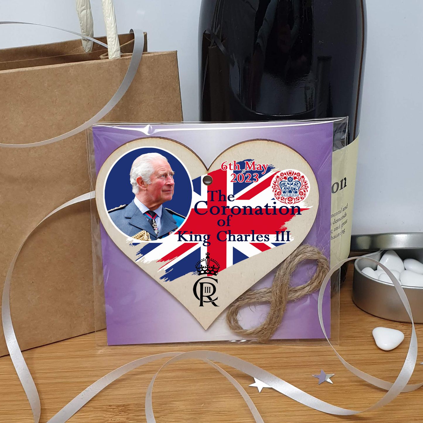 King Charles III Coronation Hanging Wooden Heart 6th May 2023 Decorations Celebration Party Bunting Alternative Keepsake Royal Memorabilia