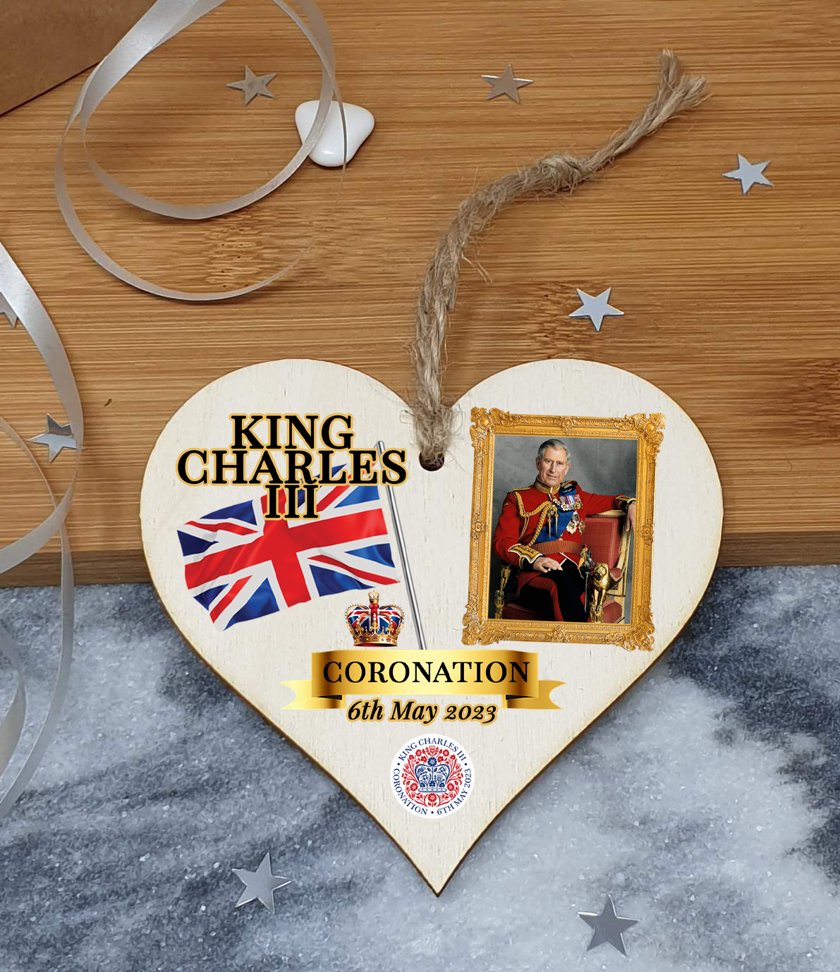 King Charles III Coronation Hanging Wooden Heart 6th May 2023 Decorations Celebration Party Bunting Alternative Keepsake Royal Memorabilia