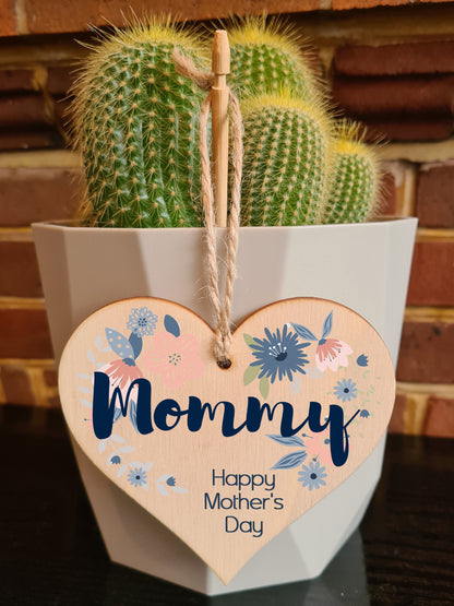 Handmade Wooden Hanging Heart Plaque Mother's Day Gift perfect for Mommy stylish floral celebration card alternative from daughter son children beautiful thoughtful keepsake