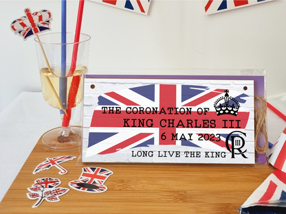 King Charles III Coronation Hanging Wooden Plaque 6th May 2023 Decorations Celebration Party Bunting Alternative Keepsake Royal Memorabilia