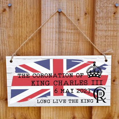 King Charles III Coronation Hanging Wooden Plaque 6th May 2023 Decorations Celebration Party Bunting Alternative Keepsake Royal Memorabilia